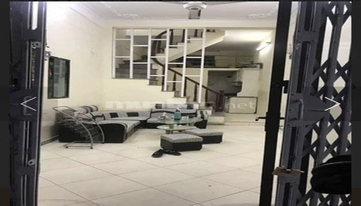Cho thuê nhà ngõ 66 Hào Nam 4 tầng, 30m2, 4 ngủ, 10 Triệu ở gia đình, nhóm đi làm